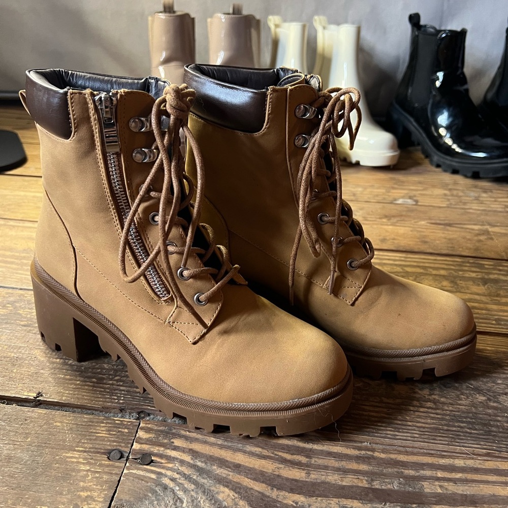 JustFab Tan Lace-Up Heeled Boots